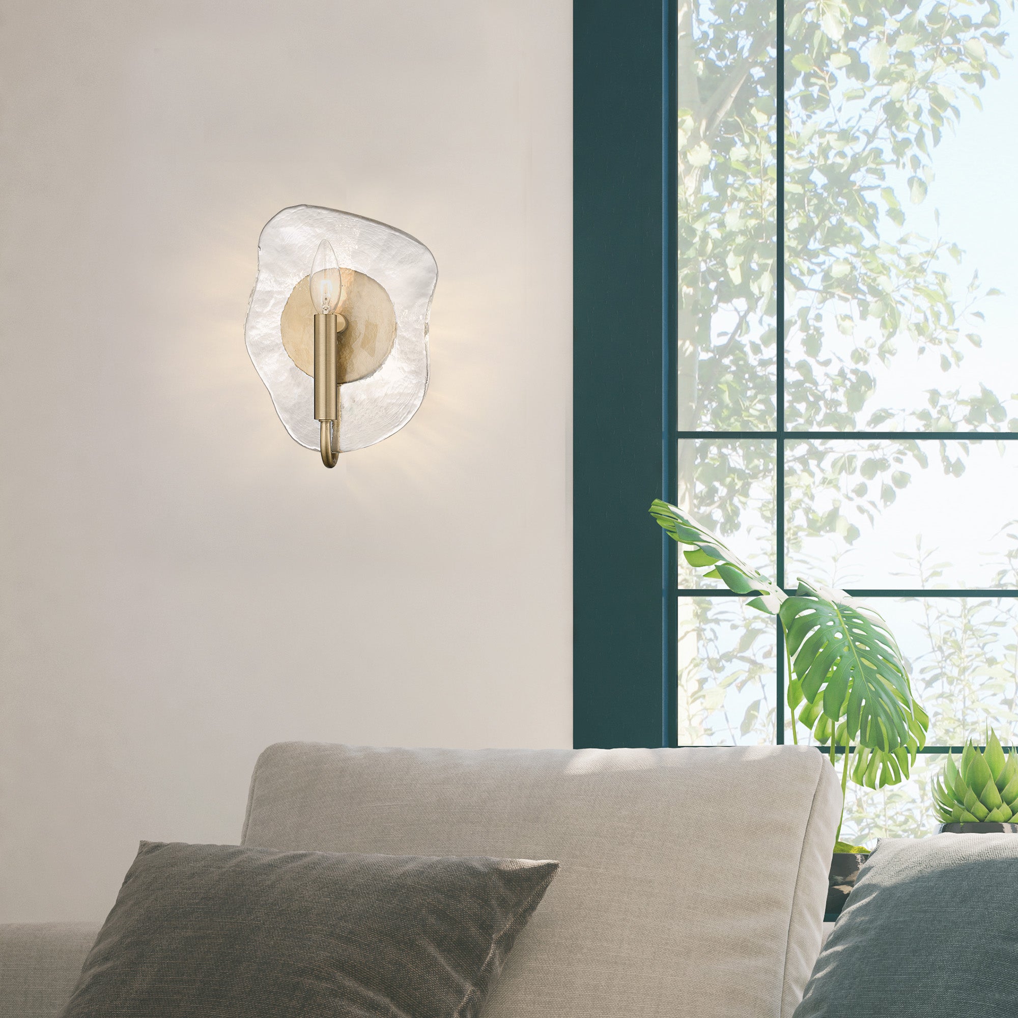 Golden Lighting Samara 1-light Wall Sconce in Modern Brass
