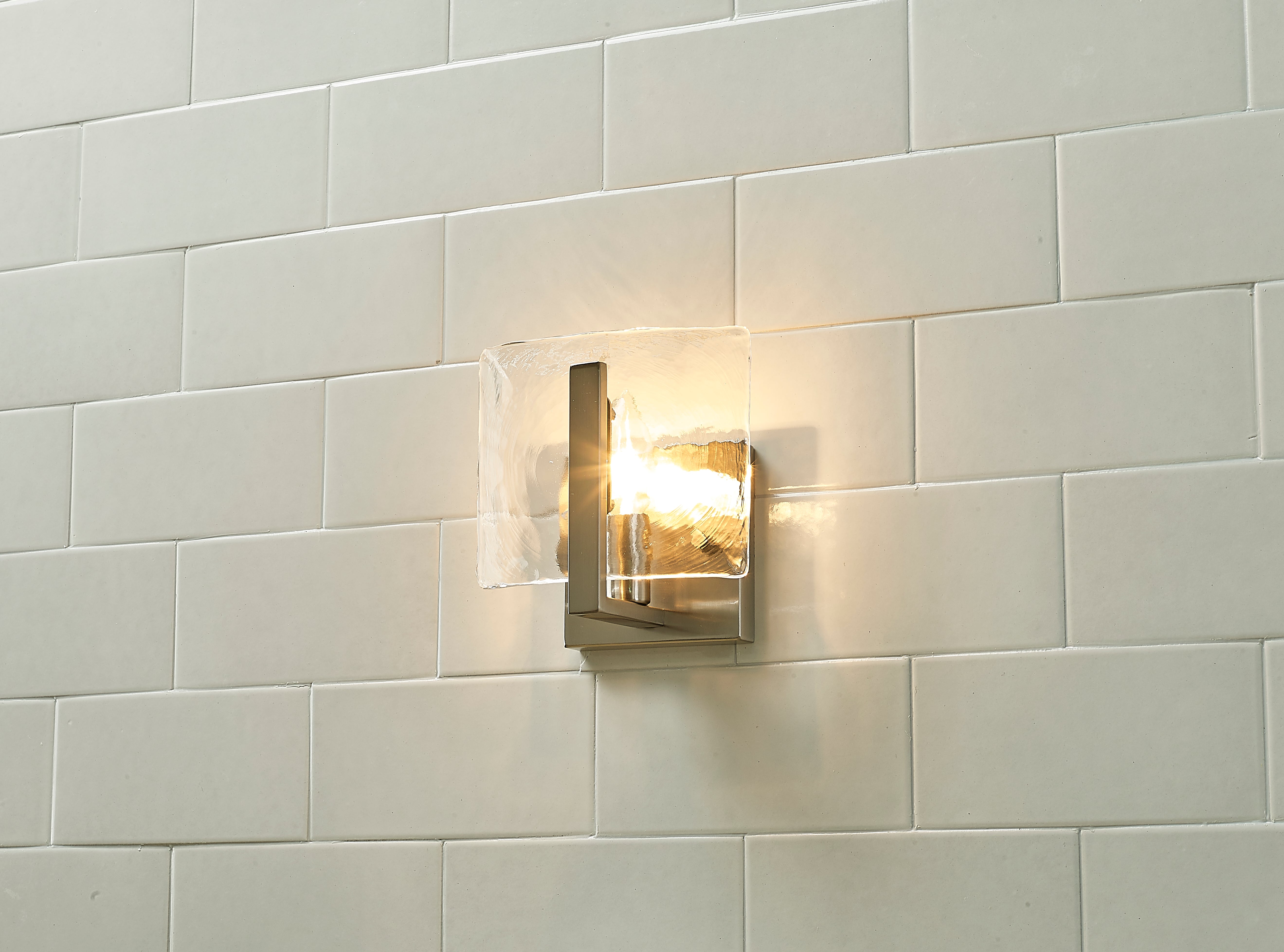 Yep by Golden Lighting Aenon 1-light Wall Sconce in Pewter