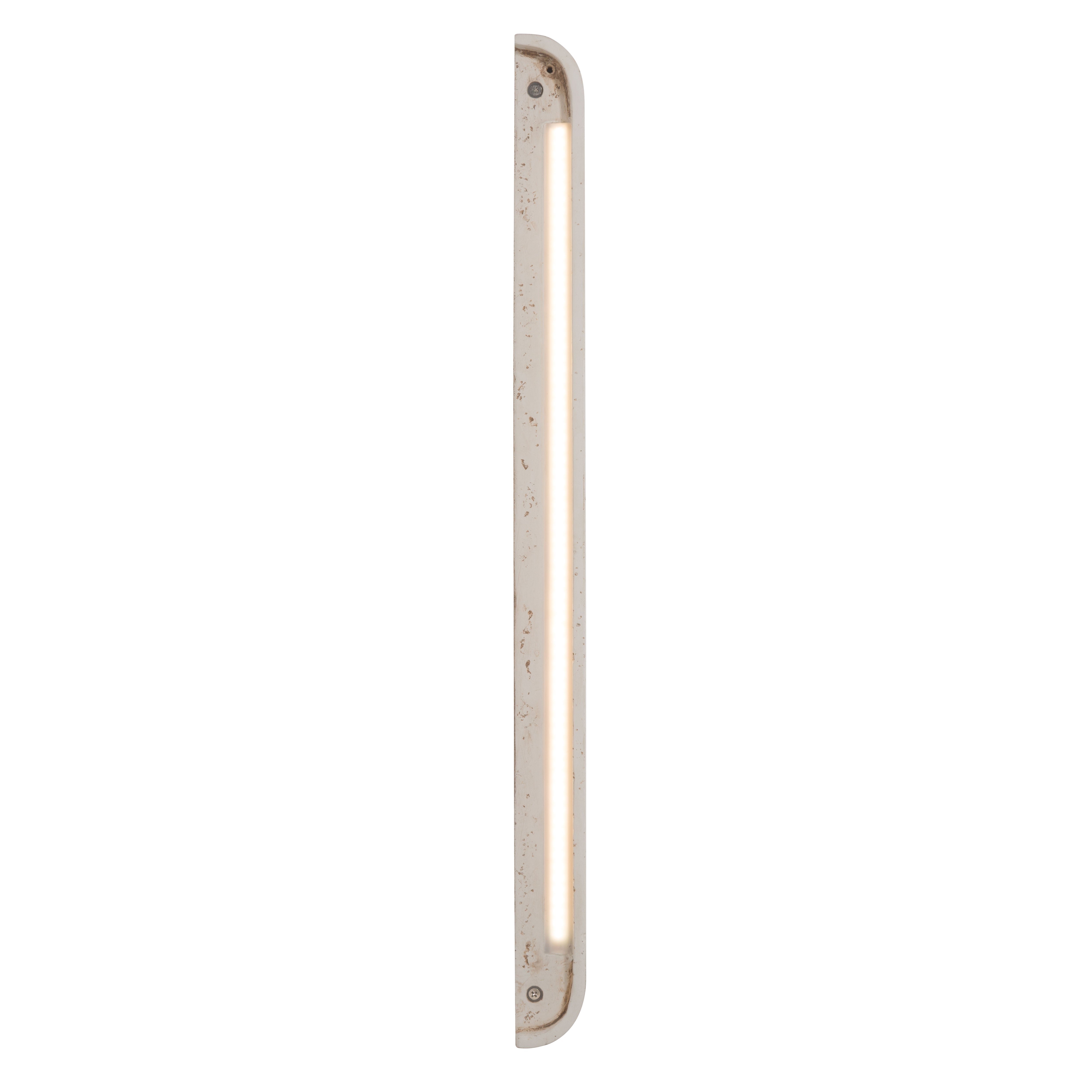Golden Lighting Stela Integrated LED 24in Outdoor Wall in White Travertine - - Golden Lighting