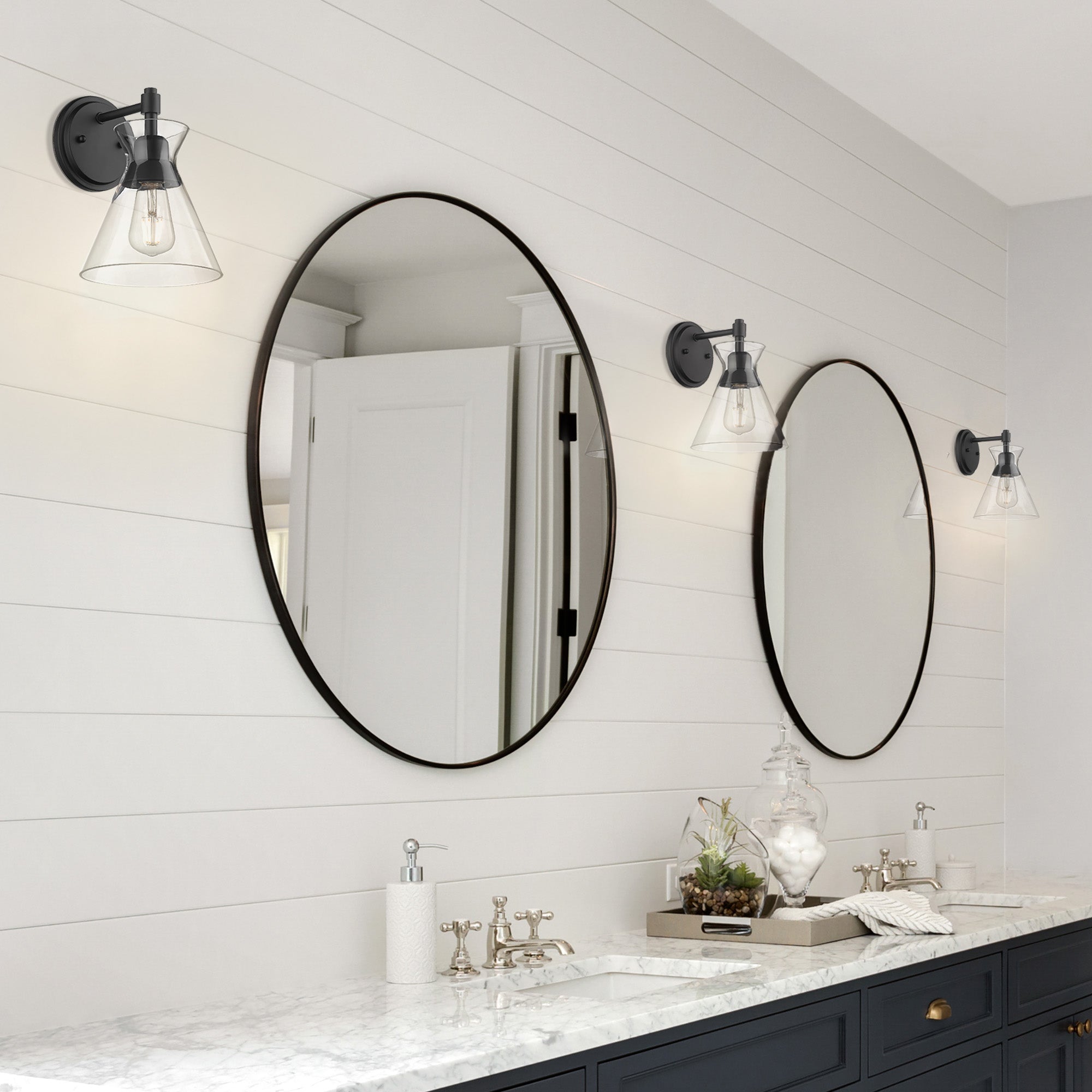 Malta 1 Light Wall Sconce in Matte Black with Clear Glass Shade - Default Title - Golden Lighting