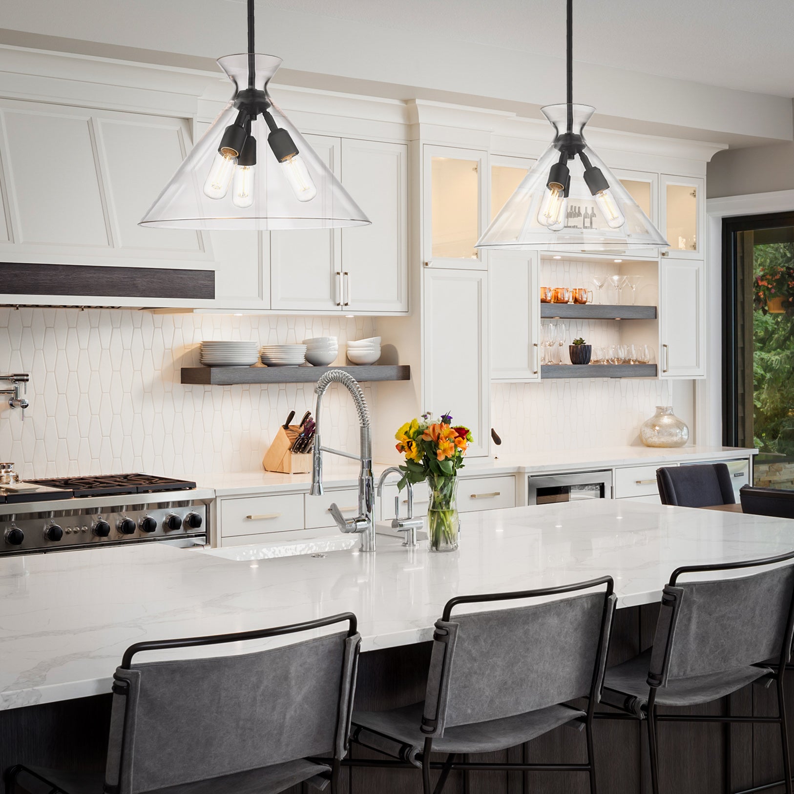 Malta 3 Light Pendant in Matte Black & Clear Glass - Default Title - Golden Lighting