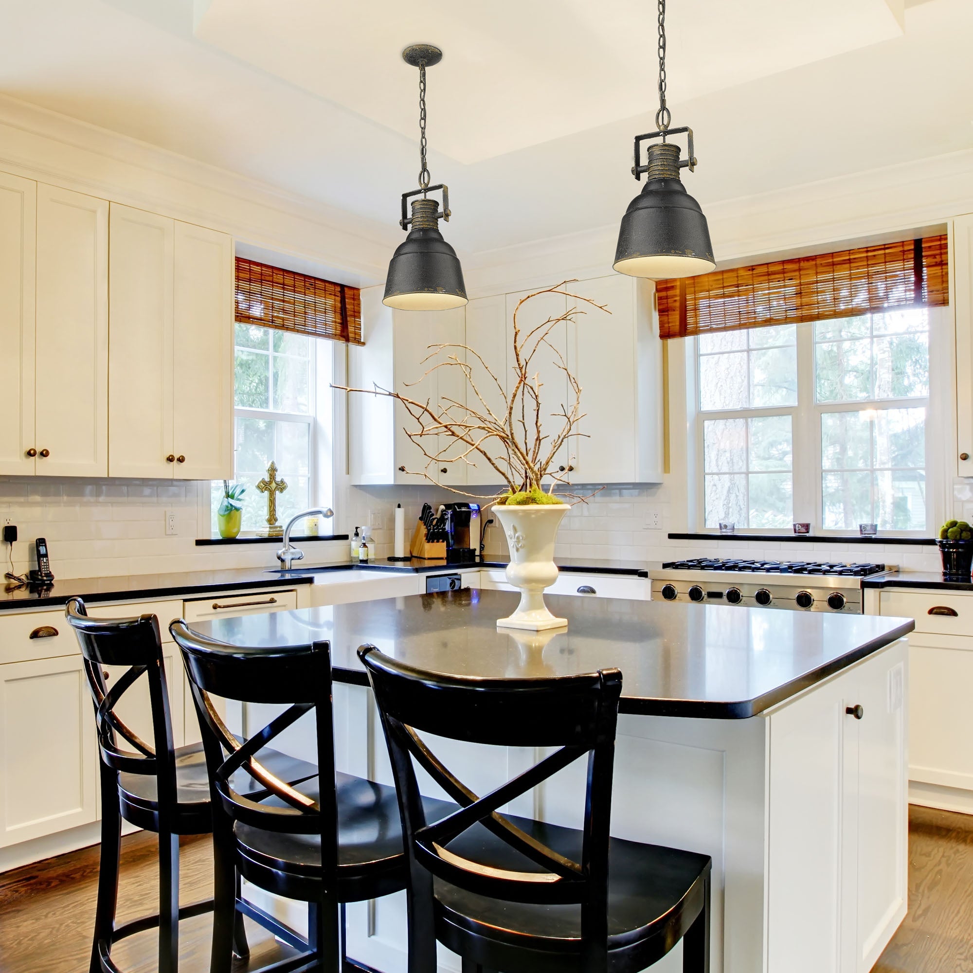 Quarry 1-light Pendant in Antique Black Iron