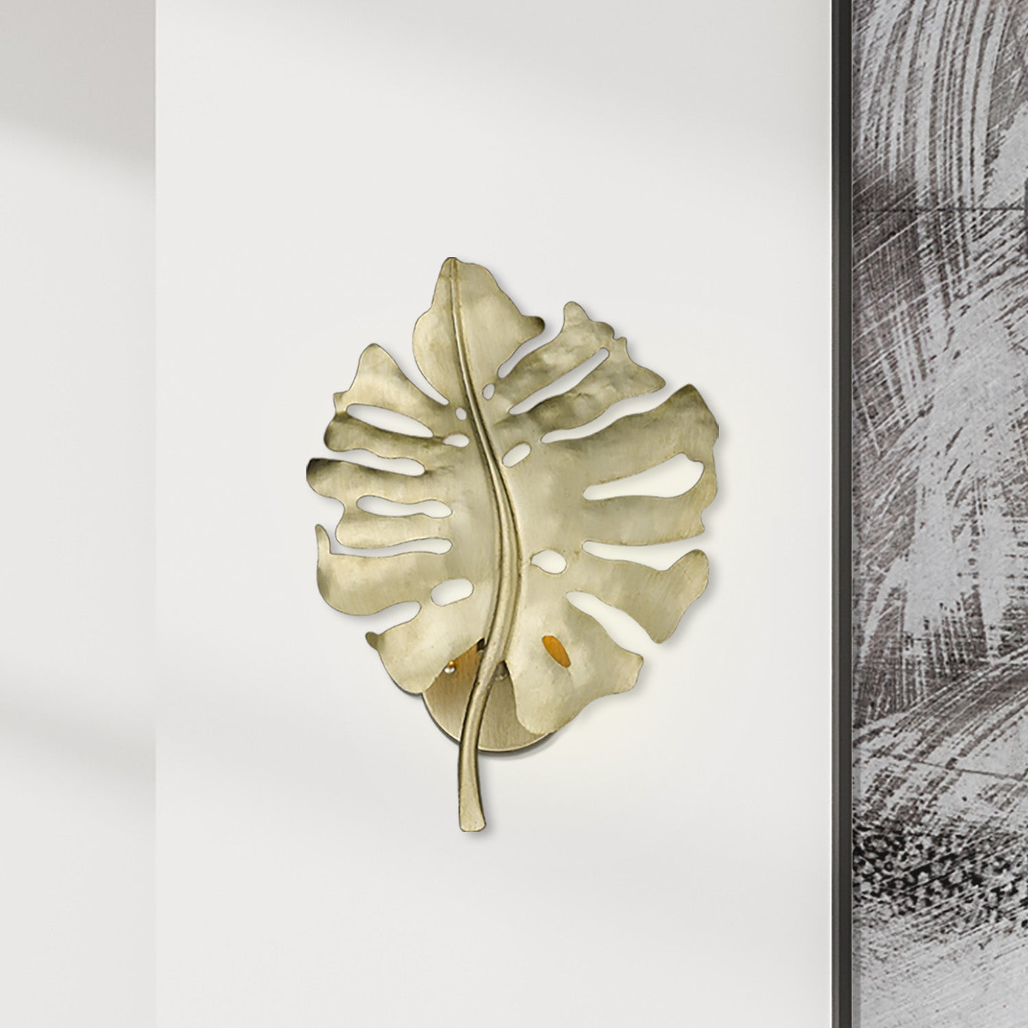 Aruba 1-light Wall Sconce in White Gold