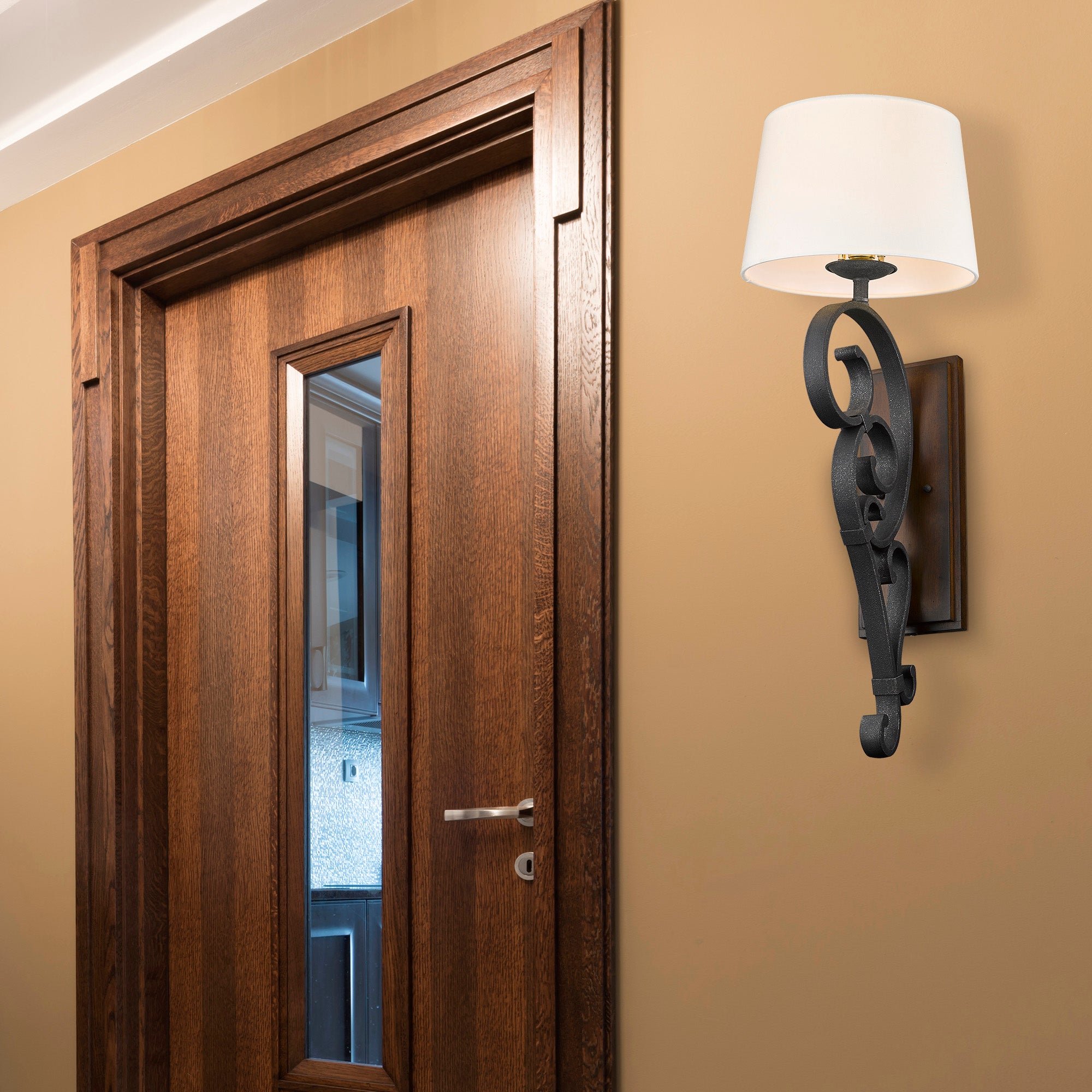 Madera 1-light Wall Sconce in Black Iron