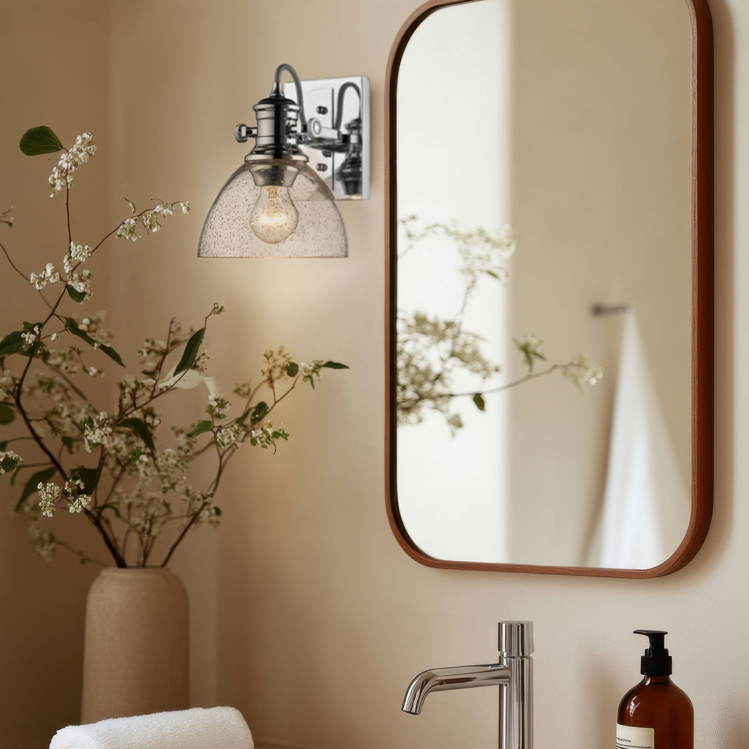 Yep by Golden Lighting Hines 1-light Vanity in Chrome and Seeded Glass